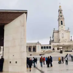 Sanktuarium Matki Bożej Fatimskiej w Portugalii: historia i znaczenie miejsca
