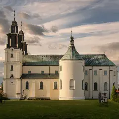 Sanktuarium w Gidlach: historia cudownej figurki i łask Matki Bożej
