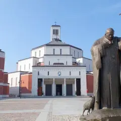Sanktuarium św. Jana Pawła II w Krakowie: wszystko co musisz wiedzieć