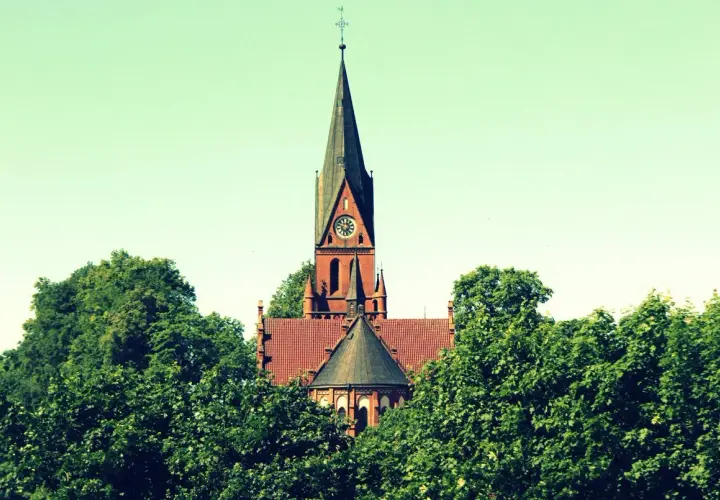 Sanktuarium w Gietrzwałdzie: najpopularniejsze miejsce objawień w Polsce