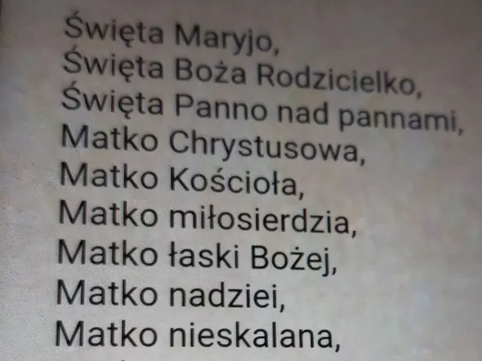 Poznaj głębokie znaczenie wezwań litanii loretańskiej - kompletny przewodnik
