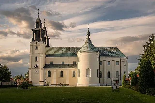Sanktuarium w Gidlach: historia cudownej figurki i łask Matki Bożej